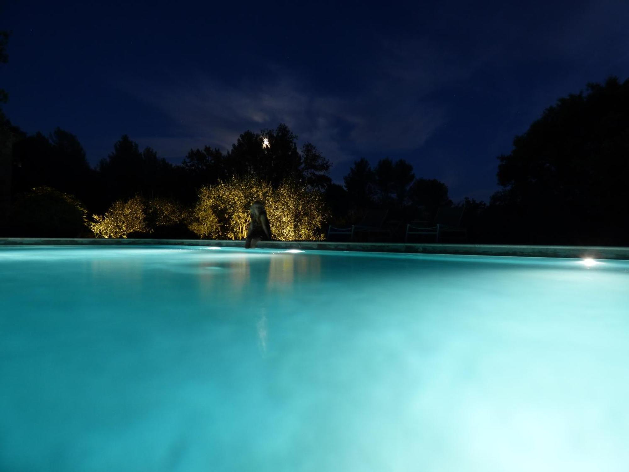 Bed and Breakfast La Bergerie Des Colles Entrecasteaux Exterior foto